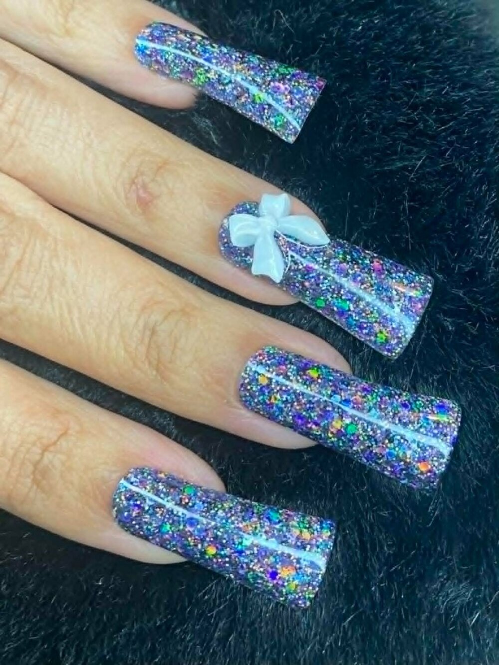 Halo Glitter Duck Press On Nails | Galaxy Sparkle, 3D Bow Accent Set